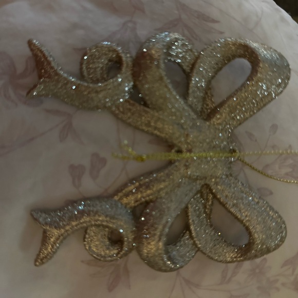 Rachel Zoe Gold Glitter Bow 4” Christmas Tree Ornaments Set of 6 NEW IN BOX - Picture 6 of 8